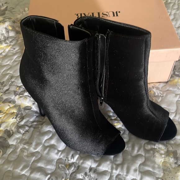 Shoes - Open Toe Black Velvet Booties